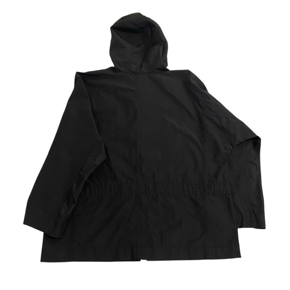 Eileen Fisher Black Nylon Lightweight Zip Up Jacket - Like New- Women’s Medium - Picture 2 of 5